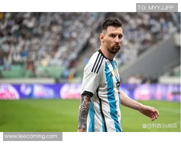 专属动作成就传奇足球明星如何用独特风格征服赛场 专属动作成就传奇足球明星如何用独特风格征服赛场