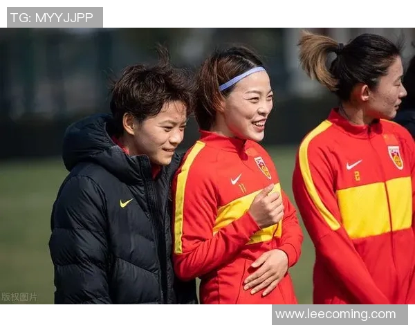 杭州足球队战术争议引发热议球迷与专家各执己见探讨背后原因