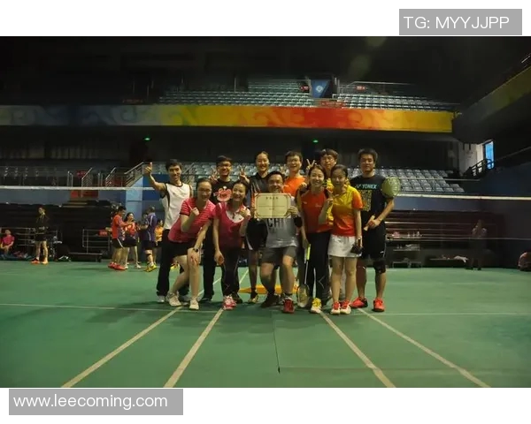 武汉羽毛球队与重庆羽毛球队赛后复盘分析比赛经验与战术调整探讨